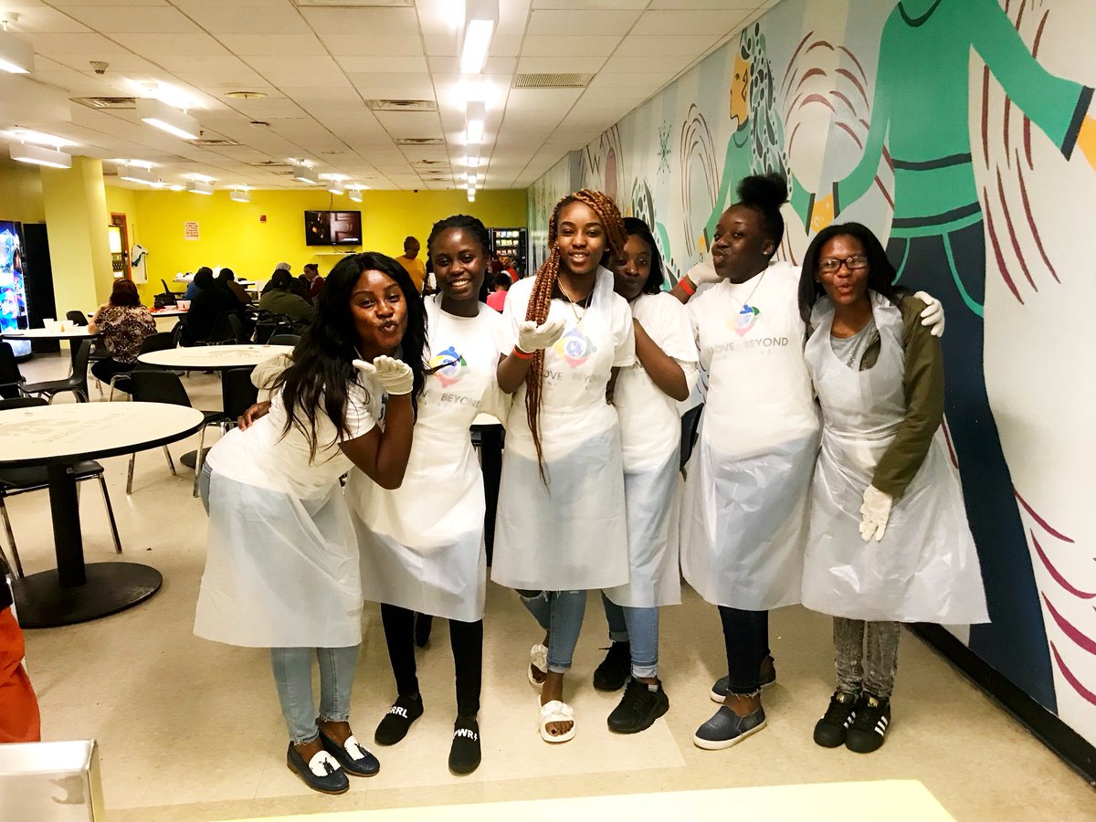 AboveNBeyondini's tweet photo. Fun time with the women at Care for the Homeless; Susan’s Place! #ABITheMovement https://t.co/WZLP0PN4r3