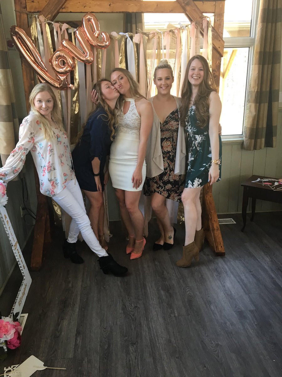 saraabirley's tweet photo. My girls #birleytobe #bridalshower #bridezilla https://t.co/VT6GOtqZgR