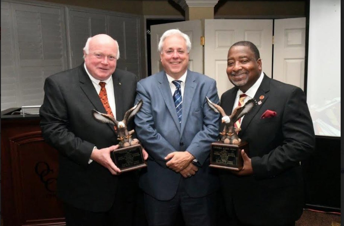 bethunecookman's tweet photo. Pres. Grimes received the Golden Eagle Award which is presented to past boy scouts who have exemplified excellence in character and community service in their careers. #EventsAtBCU https://t.co/Dtppu5ZiYH