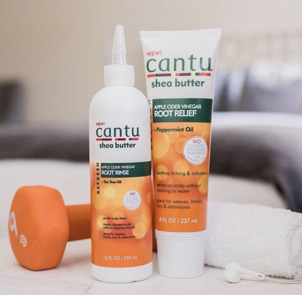 Here’s something for all you active folks out there...
•
The Cantu REFRESH Apple 🍏 Cider Vinegar root rinse and relief system restores dry and itchy scalp without shampoo or water!

Available in store now 🎉
•
#AppleCiderVinegar #Accra #Ghana #ItchyScalp #DryScalp #DryShampoo
