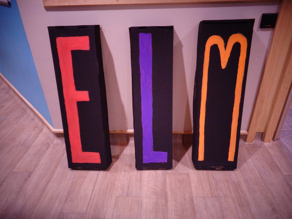 HellinglyCentre's tweet photo. Some of the activities here on Elm awaiting Ged and Nicks music session Rock and Roll @GedpattisonGed @samanthallen @withoutstigma #recovery #Mindfulness #Elmfest https://t.co/eLcjj9ki1a