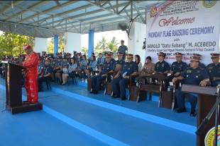 rclo_13's tweet photo. 4-30-2018 RCLO13 was the OPR of Traditional Monday Flag Raising Ceremony at PRO13 Grandstand, Camp Rodriguez, Butuan City @CrimeLaboratory https://t.co/OtpzkTPHZj