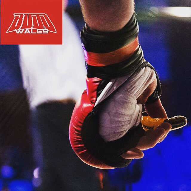 BudowalesMMA's tweet photo. Love this shot!! Great picture!  Budo fighters leave it all in the cage! ( apart from their gumshields) 
#Budo31 #budo #mma #swansea @LCSwansea #July7th https://t.co/hrqoyKRsOy