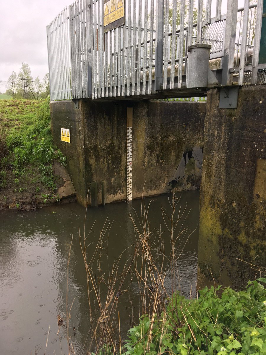 EnvAgencyAnglia's tweet photo. Our teams are braving this miserable weather today to test river levels and inspect our structures all over the region. Here they are checking the Gipping reservoir earlier today following the heavy rainfall #floodaware https://t.co/U7kZVYIBj7
