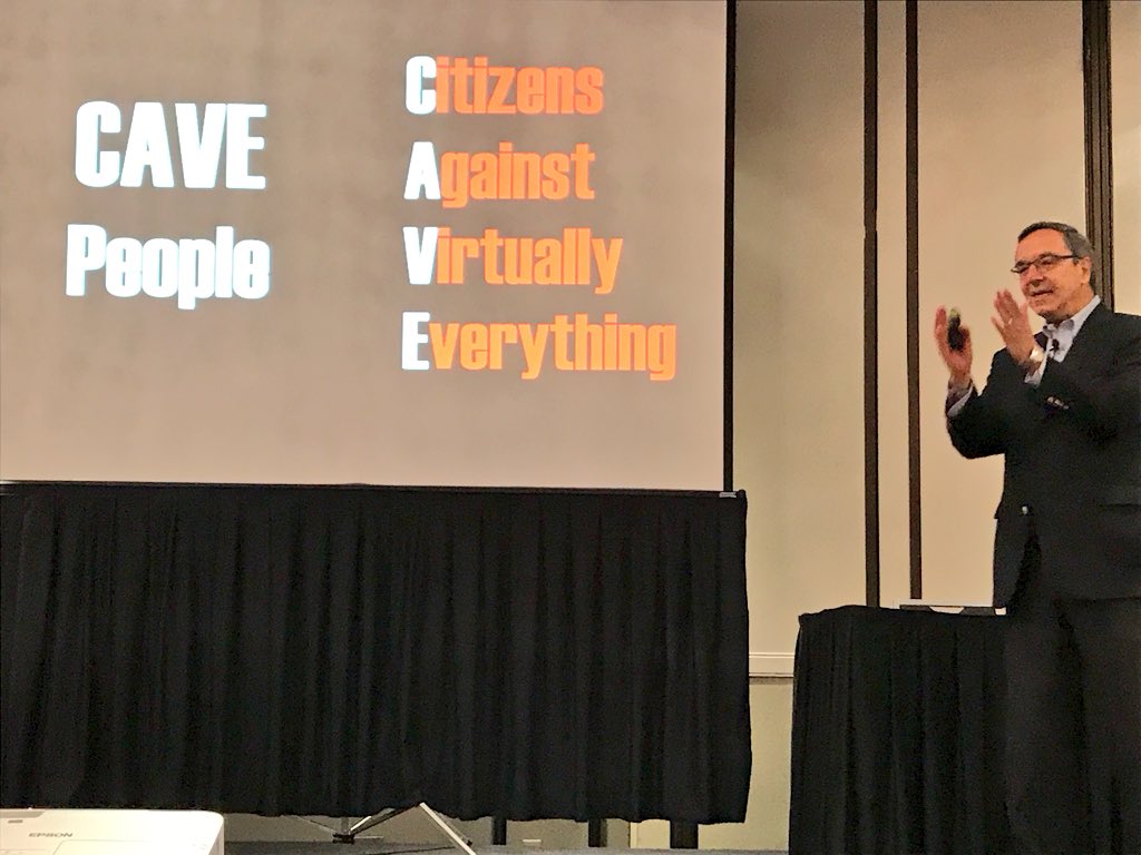 jdhoudek's tweet photo. #CHANGEISHARD #stoptheCAVEpeople #mpls2040
@Penalosa_G at #BikeWalk18
@StreetsMN @MoreNeighbors https://t.co/aeFhmm4ycL
