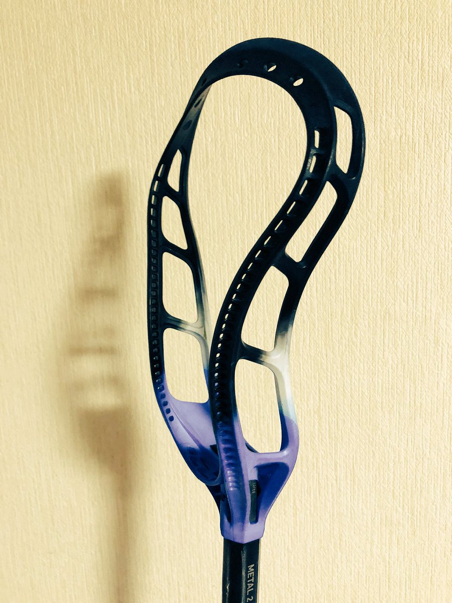 lacrosseboxing's tweet photo. 今日でクロス三本編んだから手がガッサガサ
北翔カラー入れたくて無理やり染めた笑笑

#StringKing #mark2A #lacrosse https://t.co/sSCK89ellD