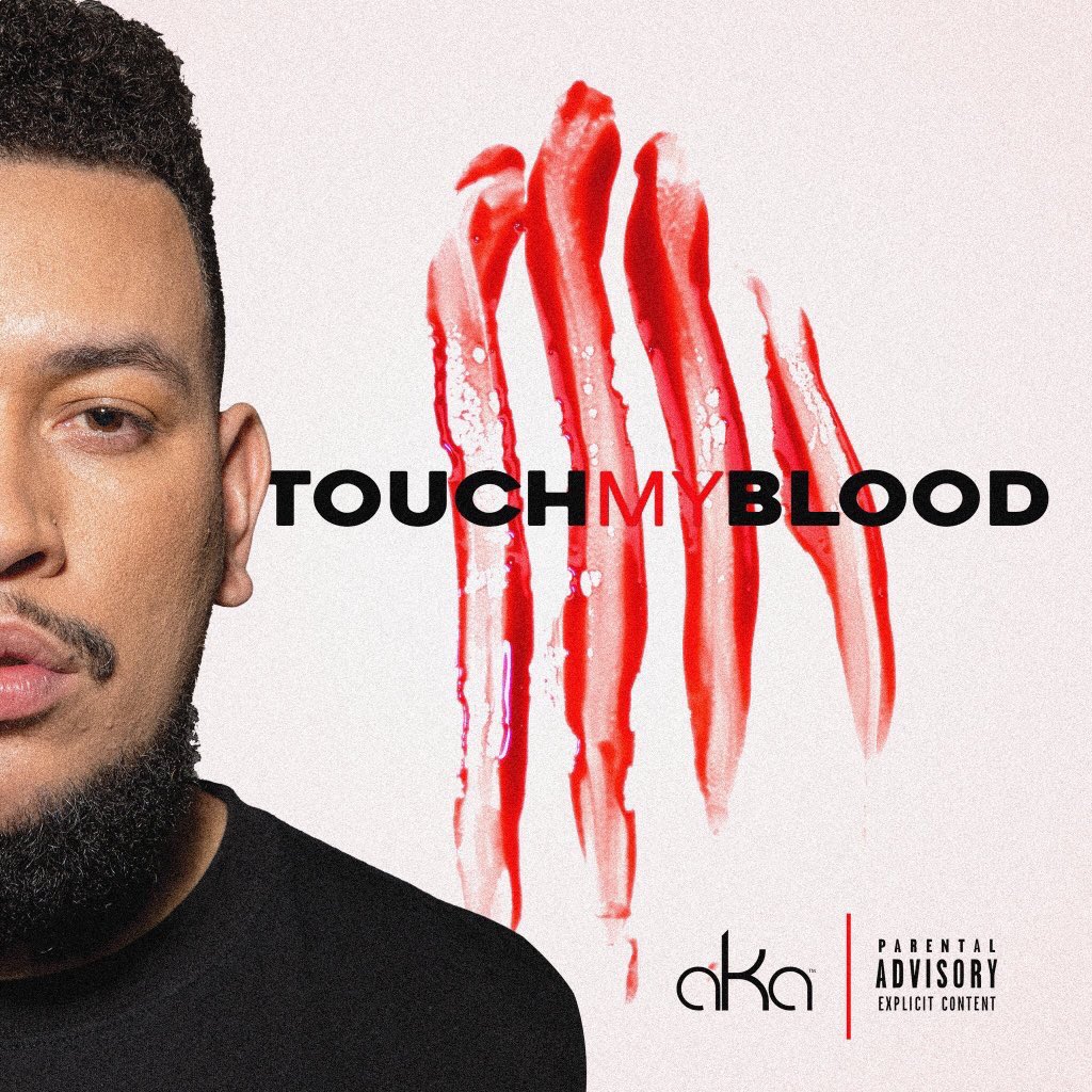 SimbaEugeneT's tweet photo. What the fuck is this bro? My fav rapper ain’t a vampire @akaworldwide @BeamGroup_ #touchmybloodchallenge https://t.co/zyCEKls9VB