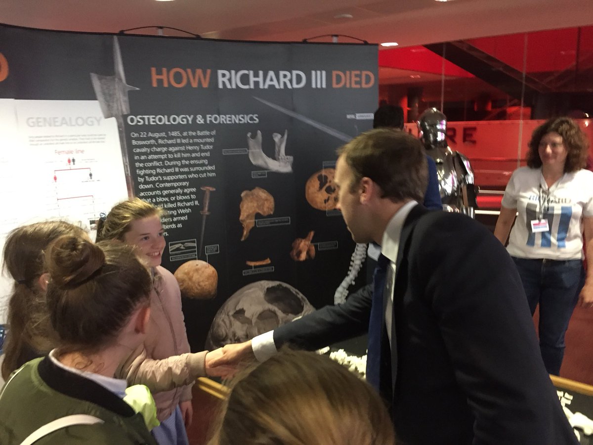 teentechevent's tweet photo. Sec of State Matt Hancock @DCMS #TeenTech #TTCityofTomorrow #DigitalSkills #UKDigitalStrategy meeting @maggiephilbin @Turi__King @uniofleicester and Richard the Third! https://t.co/r3ivFZy0gg