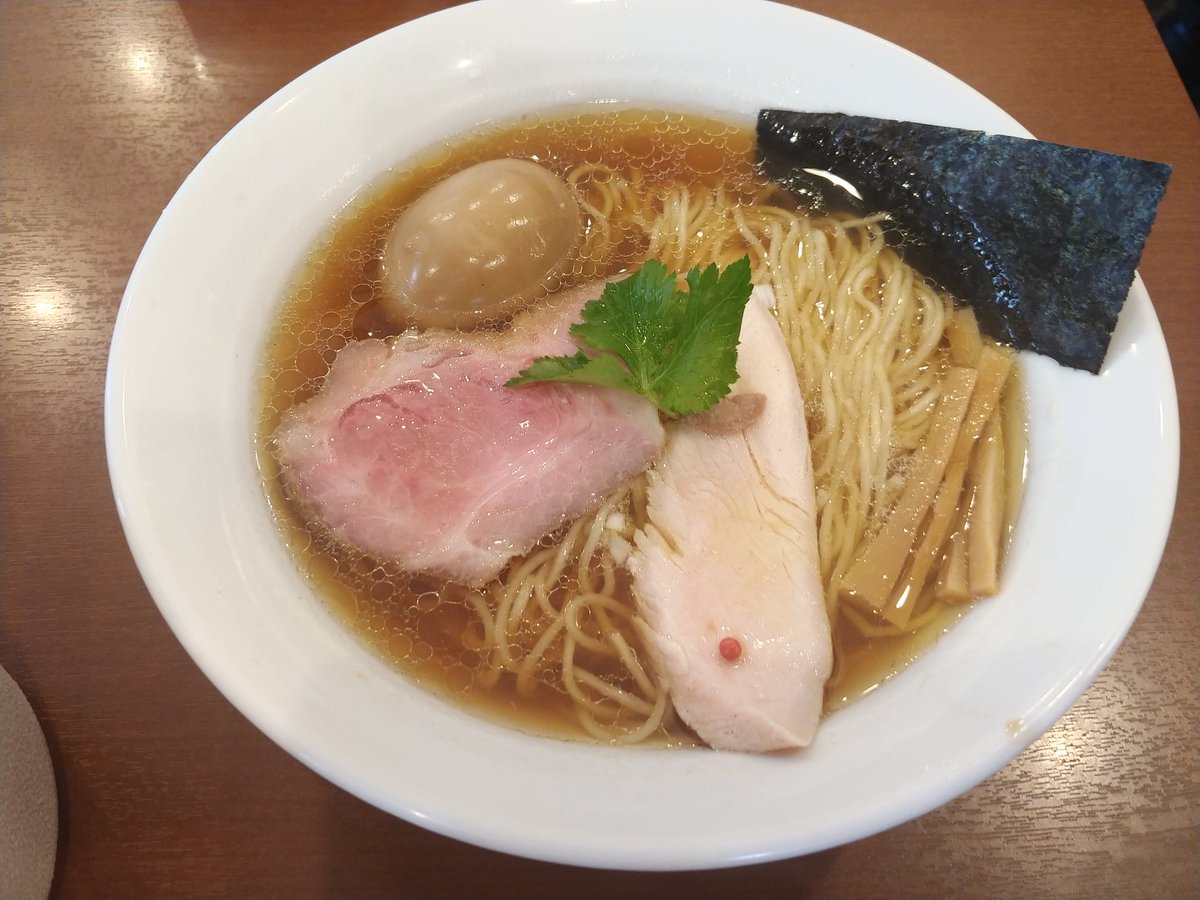 트위터의 ゆっこ 님 前から行きたかった鶯谷 七面鳥 に初訪問 私は味噌ラーメン 同行者は醤油ラーメン 両方ともうま うま 味噌は太麺でコク旨で醤油は細麺でダシの味が素晴らしい また行きたいな 鶯谷 鶯谷ラーメン ラーメン七面鳥 七面鳥 트위터의 ゆっこ 님 前から行きたかった鶯谷 七面鳥 に初訪問 私は味噌ラーメン 同行者は醤油ラーメン 両方ともうま うま 味噌は太麺でコク旨で醤油は細麺でダシの味が素晴らしい また行きたいな 鶯谷 鶯谷ラーメン ラーメン七面鳥 七面鳥