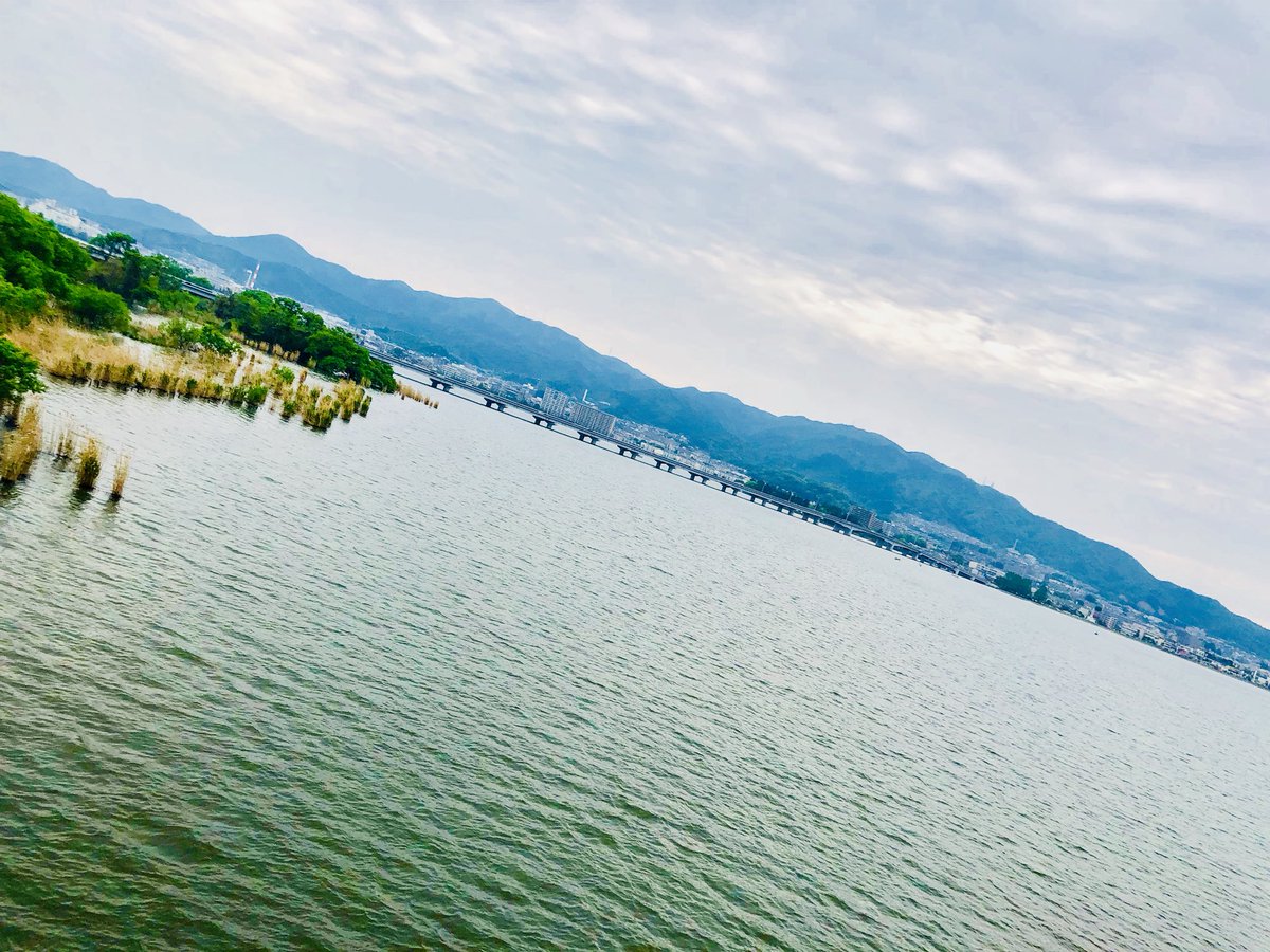 satoru0124f's tweet photo. ヒッチハイク🌺
琵琶湖まで来ましたとさ😛 https://t.co/eEksU9uRL5
