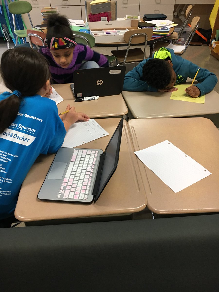 TheBarbashShow's tweet photo. Researchers are becoming teachers as they prepare their final projects for Animal Research Clubs! #MartinMustangsRead #MartinMustangsTeach @MPS_Martin @mpspride https://t.co/qHMoY4bw1A