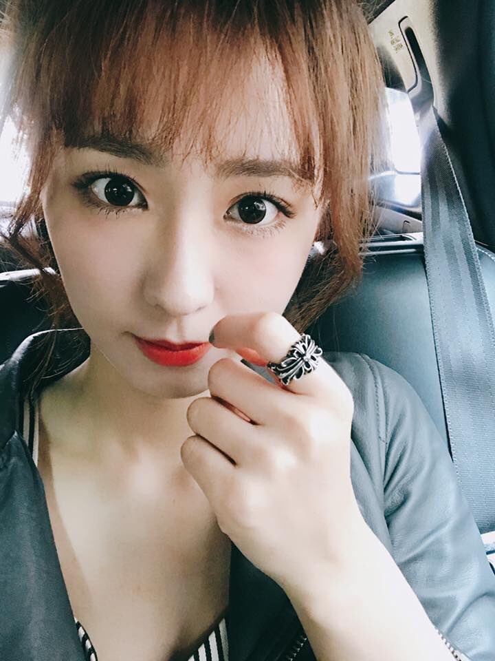 櫻花妹10 Taiwan Cpop 台湾 台湾明星 華流 周曉涵 アマンダ チョウ 台湾好きな人と繋がりたい