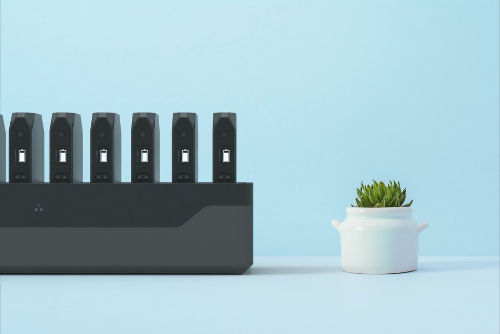 omni_charge's tweet photo. Interested in learning more about accessible power in today's on-the-go life? Check out our own James Riel's (@Bostonriel) latest blog post on how the #Omnicharge #PowerStation is powering up the #sharingeconomy: https://t.co/Q50I0kPEYh … #power #accessibility https://t.co/qwICZWvDHE