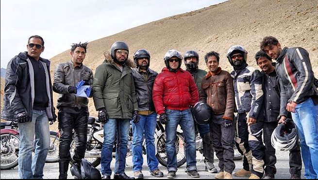 mystery0725's tweet photo. 007jaggi:  "#kargil To #leh #250km on the bikes #fulfun Thanx to #SALMANBHAI"
[The Racer's group..... #SalmanKhan] https://t.co/BsAB2kXRF2