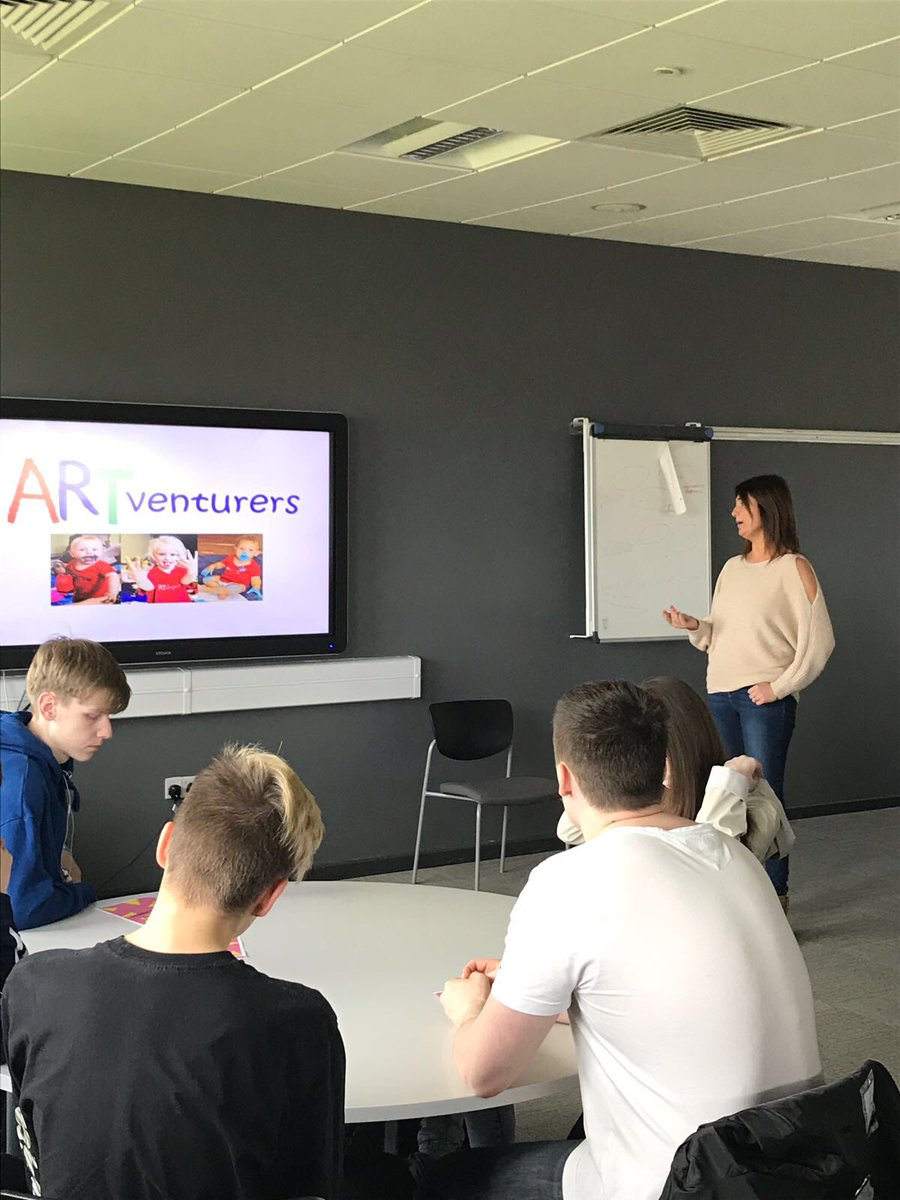 gatesheadcoll's tweet image. We had a full house as our business students were given live marketing briefs today. Thanks to all the employers for being involved.  #EmploymentEdge