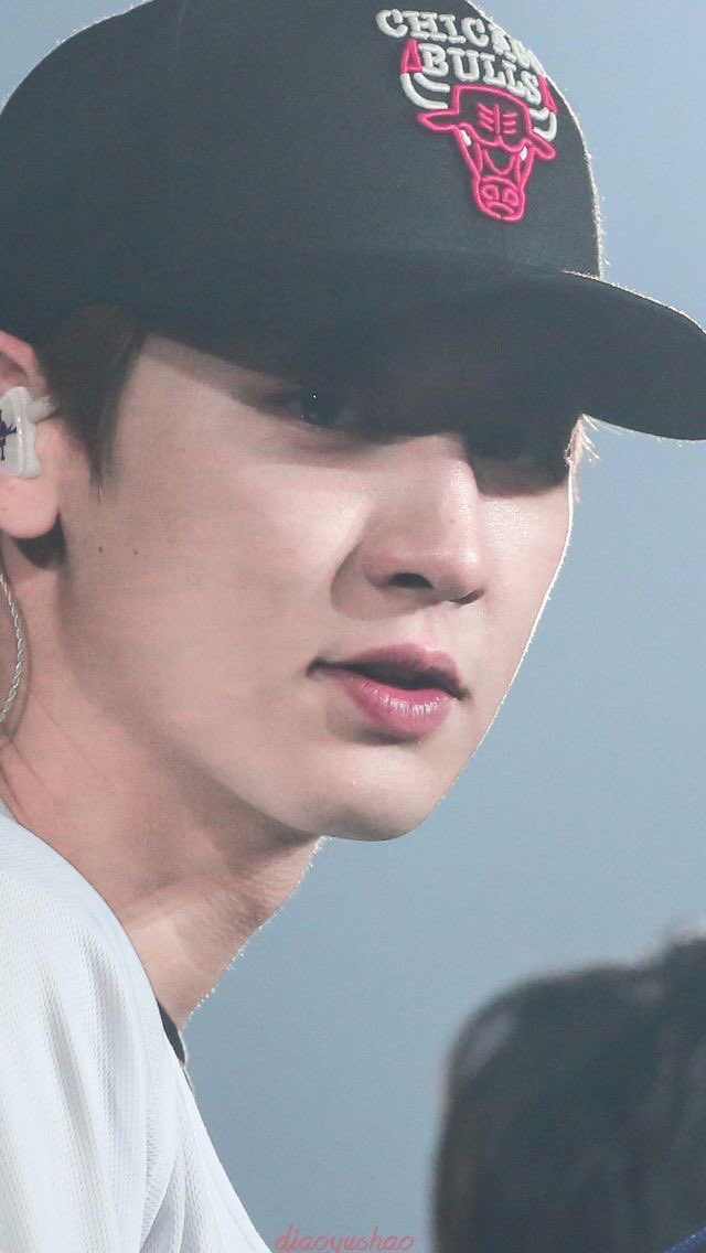 จงอวยชานยอลให้มากกว่าที่พี่เขาอวยตัวเอง tweet media