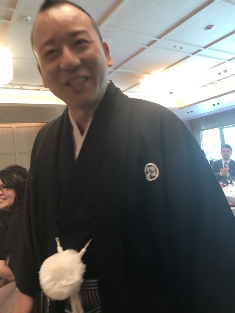 エルシャラカーニ清和 バイきんぐ西村の結婚式でございました 今はまだ四次会 エルシャラカーニ清和 バイきんぐ西村の結婚式でございました 今はまだ四次会