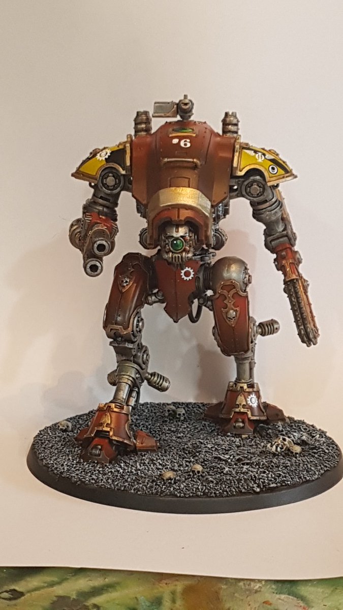 ozrax's tweet photo. 2nd Armiger warglaive is ready to march for mars. #warmongers #admech #40k #miniaturemonday #Forgebane #imperialknights https://t.co/QcaVk1lYyS