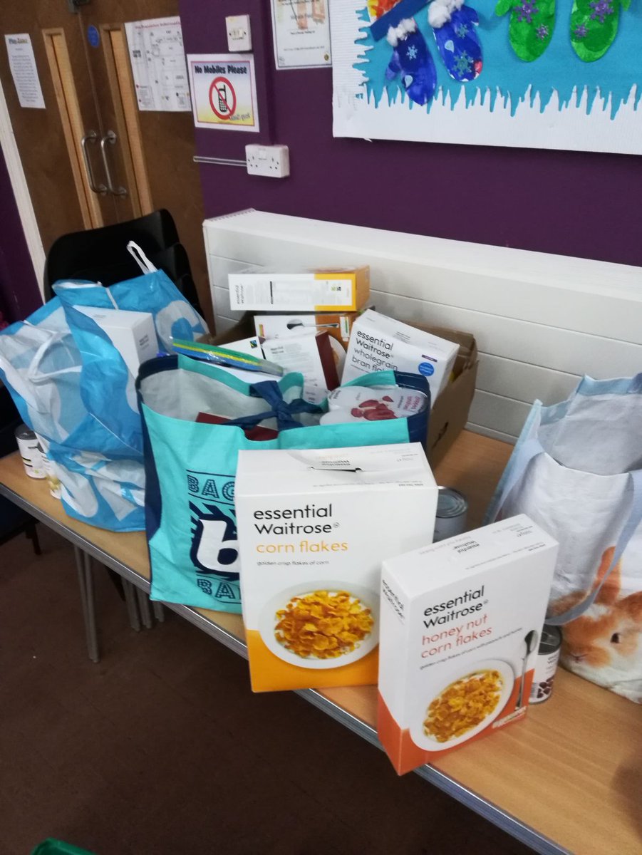 Chatterbox Project (@chatterboxmcr) on Twitter photo Big thanks to MCMA for this food donation! #MCMA #Foodbank <a href="/MCMAcademy/">Mount Clemens Montessori Academy</a> Big thanks to MCMA for this food donation! #MCMA #Foodbank <a href="/MCMAcademy/">Mount Clemens Montessori Academy</a>