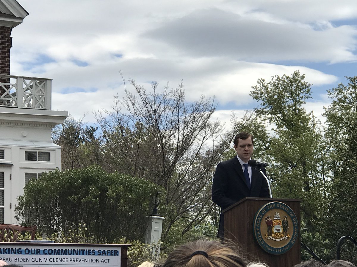 BlueHenSteph's tweet photo. “Today is a beautiful day. Not only because of the weather but this day was 5 days in the making” @DaveBentz https://t.co/eKXqPO0Zm8