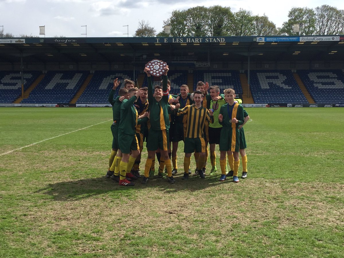 stmonicas's tweet photo. Big congratulations to the Year 11 boys football team winning the Bury schools cup against woodhey 4-1! @buryfcofficial A well deserved fantastic ending to a solid 5 years of football! #mightymonicas #winners #lastevergame #championsofbury https://t.co/cTBg8FdlLb