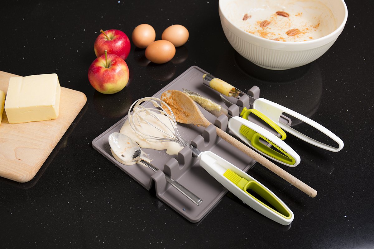 Keep your tabletop clean with the Utensil Rest XL 🎂👨‍🍳 #tomorrowskitchen #kitchenlife #kitchenware