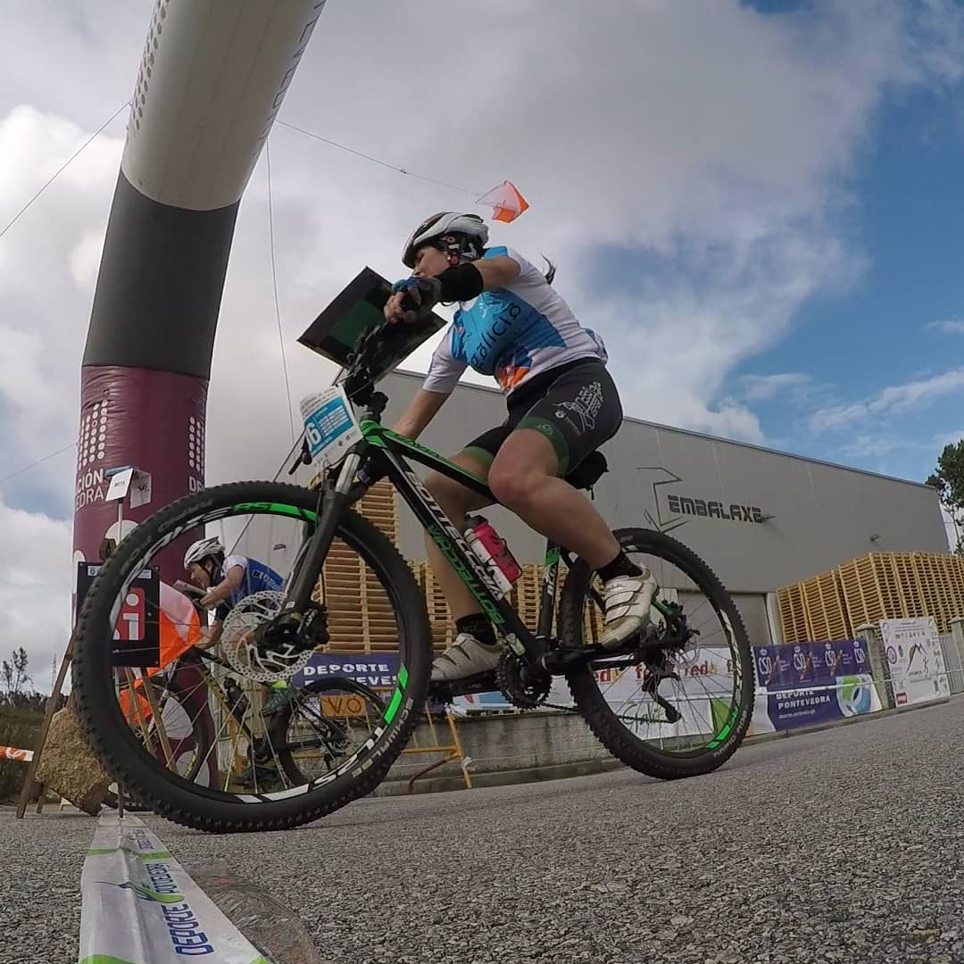 CEmtbo2018's tweet photo. Llegada ajustada por el tercer puesto en la categoría F40 mujeres de la distancia Sprint. 
#fedo #fegado #fpo #aromon #fotofinish #cemtbo2018 https://t.co/UlDw5kidtr