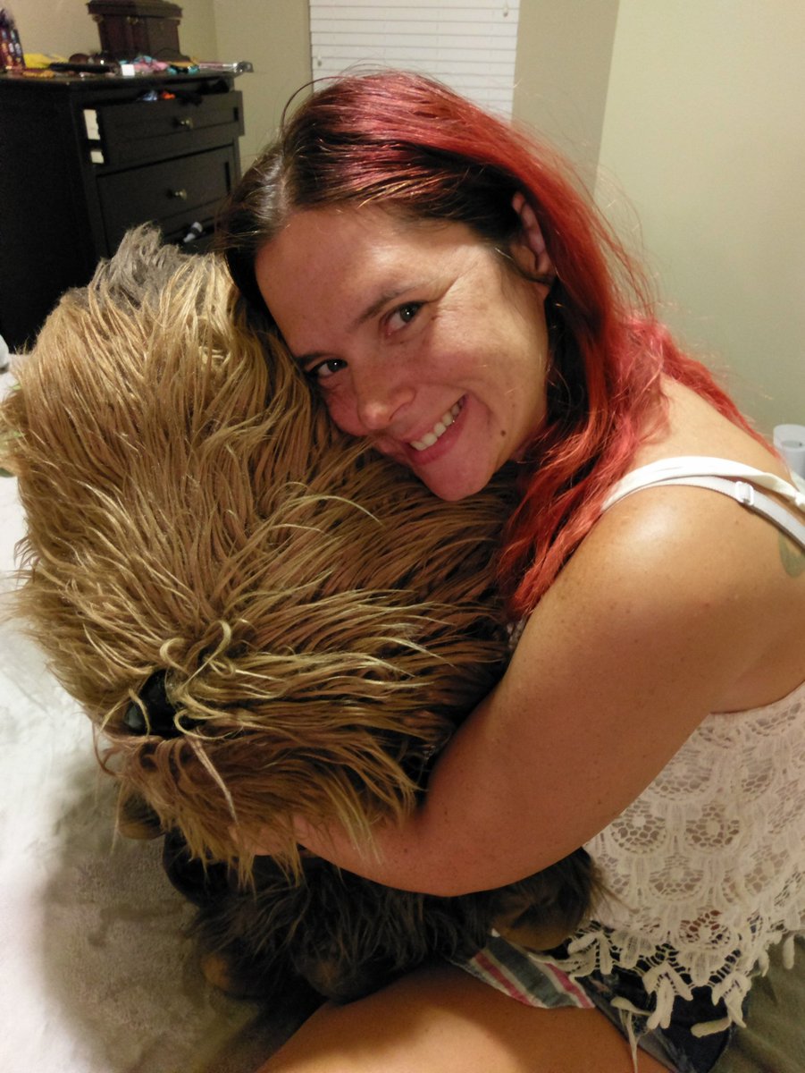 SinfulServant21's tweet photo. Look at how happy Chewy makes me. #StarWars #solo #redhead #Chewbacca #twitch #twitchirl #IRL_Streamers #Girlstreamers_Community #ChatFocused https://t.co/HLXa3DJdmG