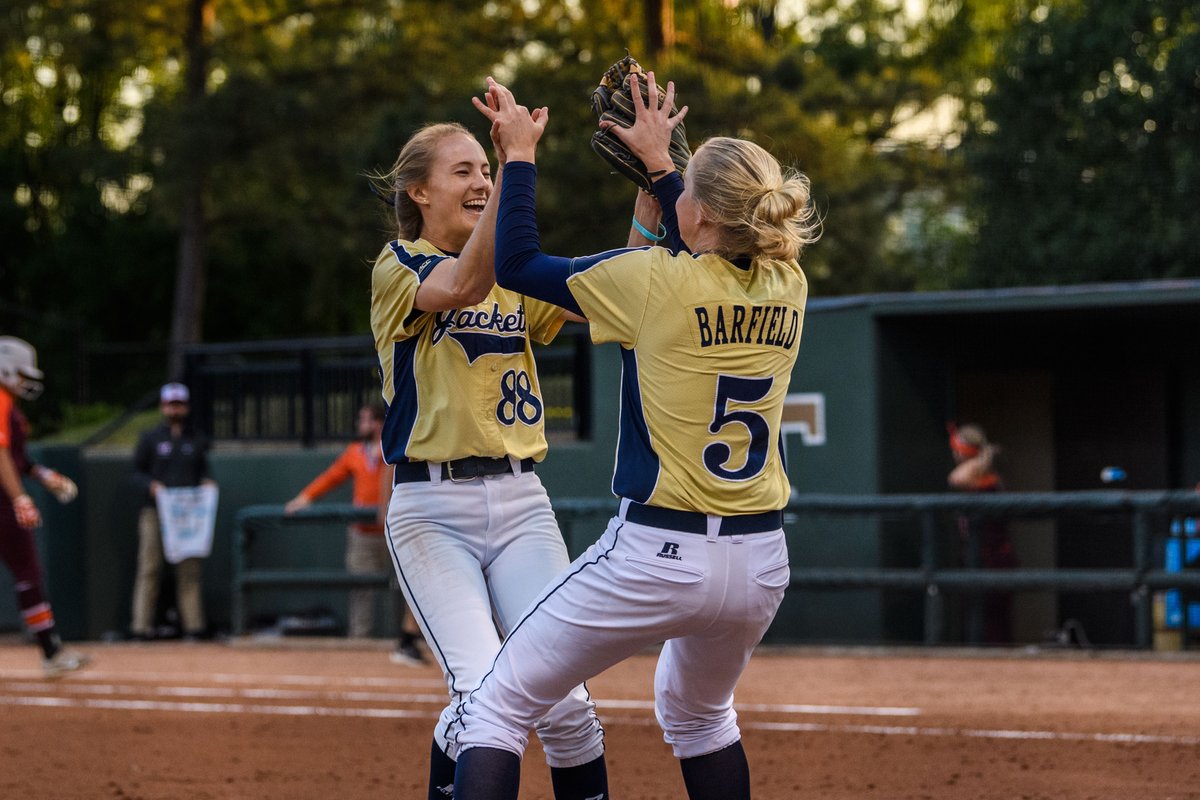 GaTechSoftball's tweet photo. #MondayMorning isn't so bad when you clinched a regular-season winning record on Sunday! https://t.co/fmI2jq0Tsm