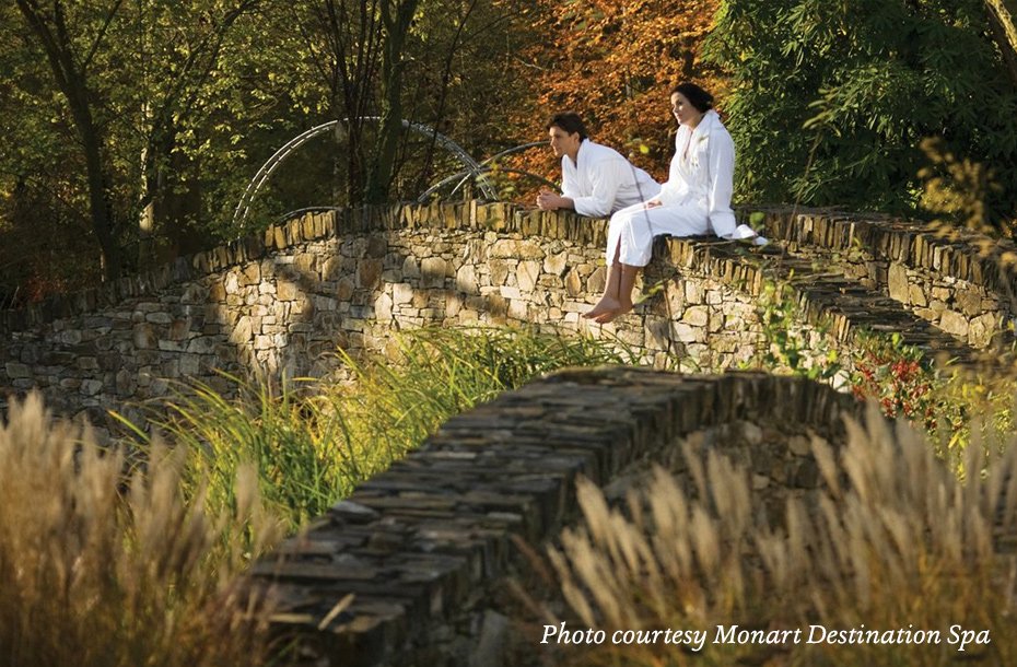 SpaManners's tweet photo. Where can you roll out of bed, into your robe &amp; slippers, over to breakfast then into to the #spa? https://t.co/ORfdZeCygf @monartspa https://t.co/wjUnah1Xyd