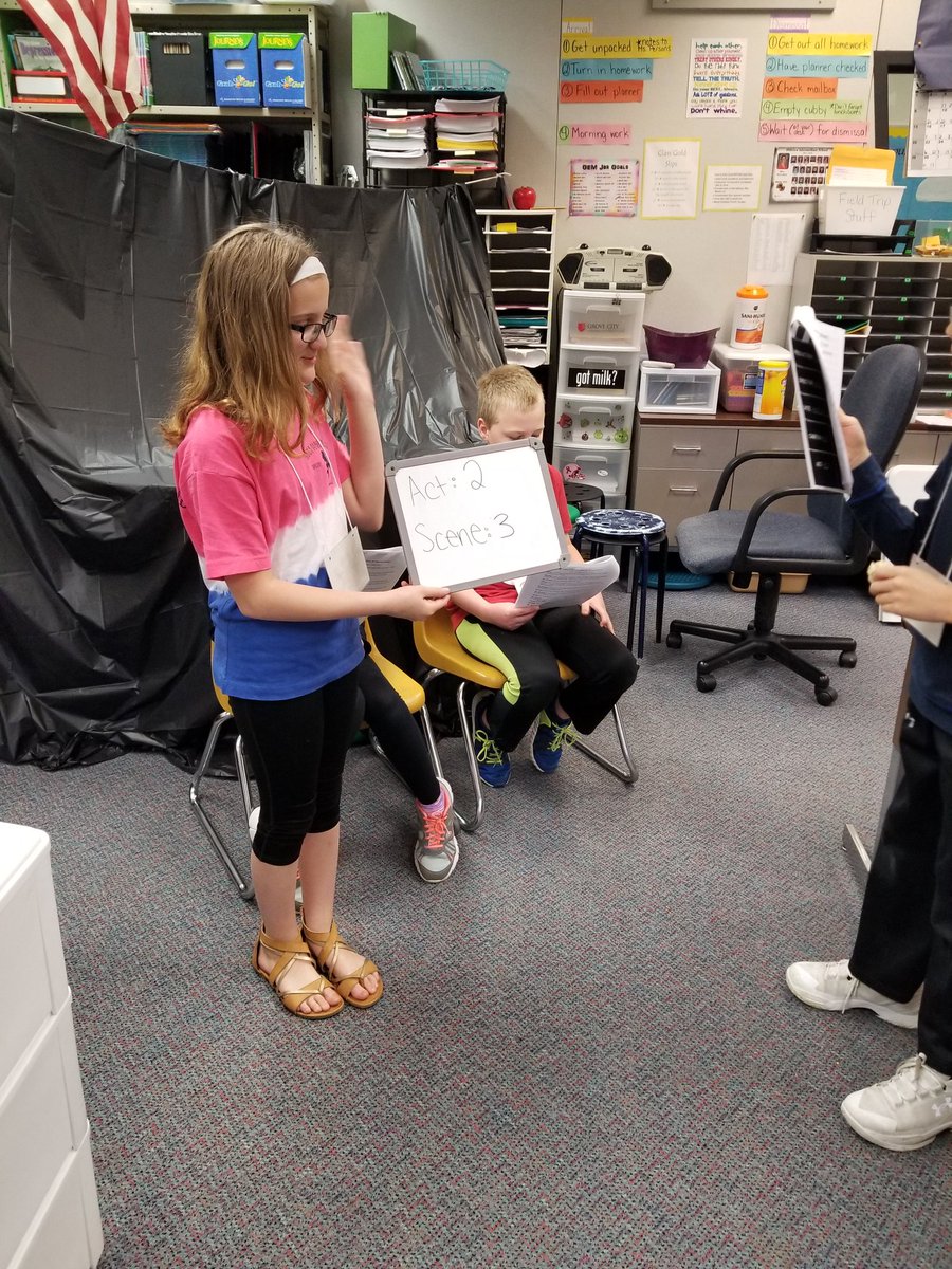 HNSonger's tweet photo. Acting out our scenes from "The Lightning Thief" was so much fun! The students did such a good job getting into their characters. Monday Funday was a success! #acting #4thgrade  @camphalfblood https://t.co/w5avlfIZR2
