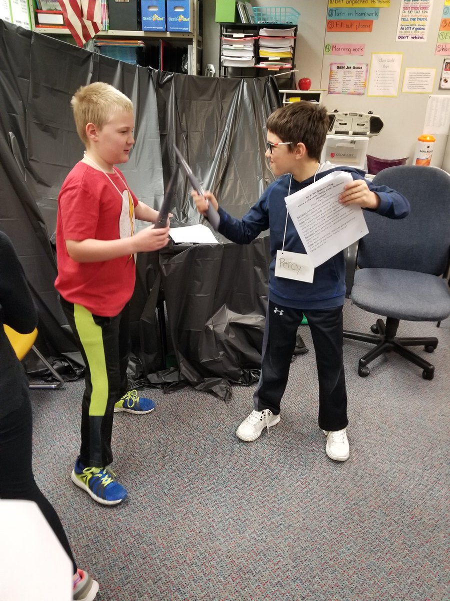 HNSonger's tweet photo. Acting out our scenes from "The Lightning Thief" was so much fun! The students did such a good job getting into their characters. Monday Funday was a success! #acting #4thgrade  @camphalfblood https://t.co/w5avlfIZR2