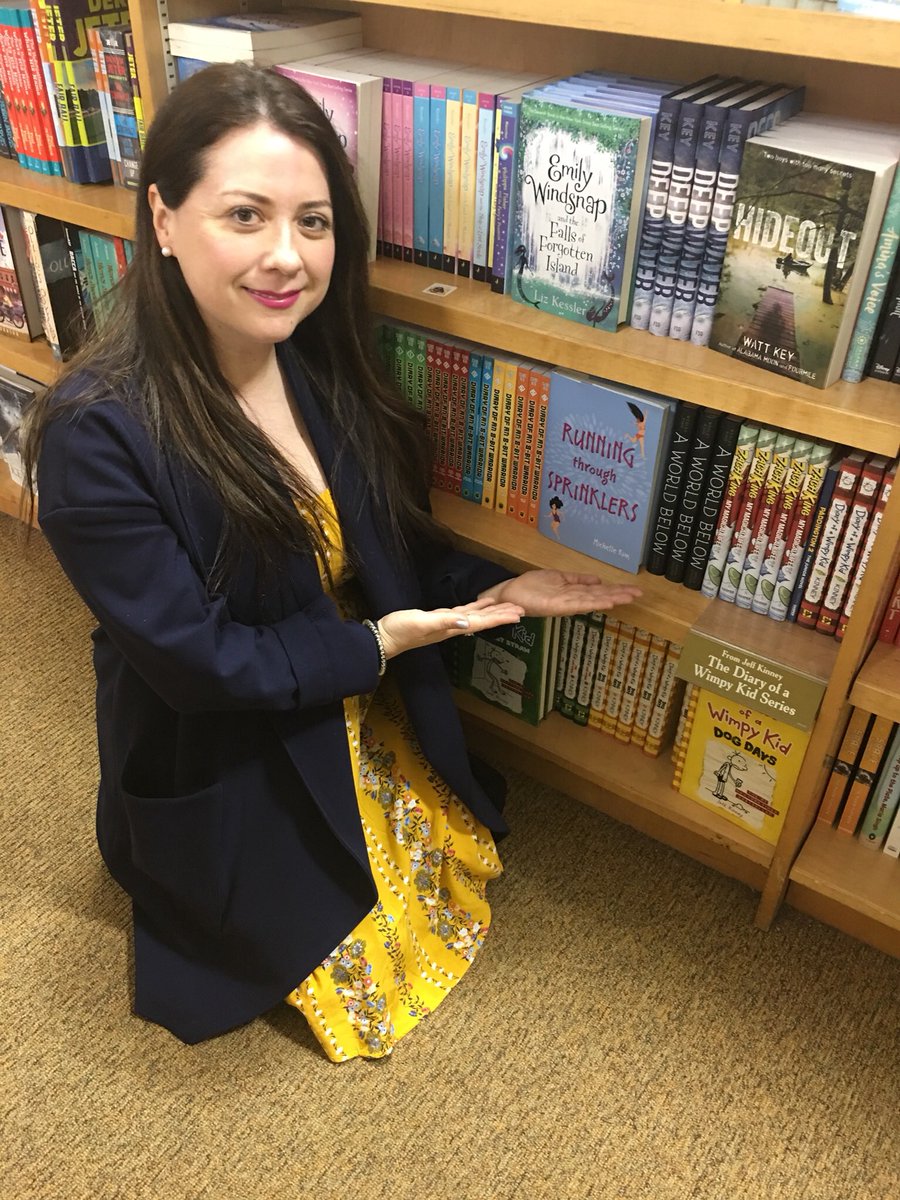 Michelle Kim On Twitter Barnes Noble In Union Square And It