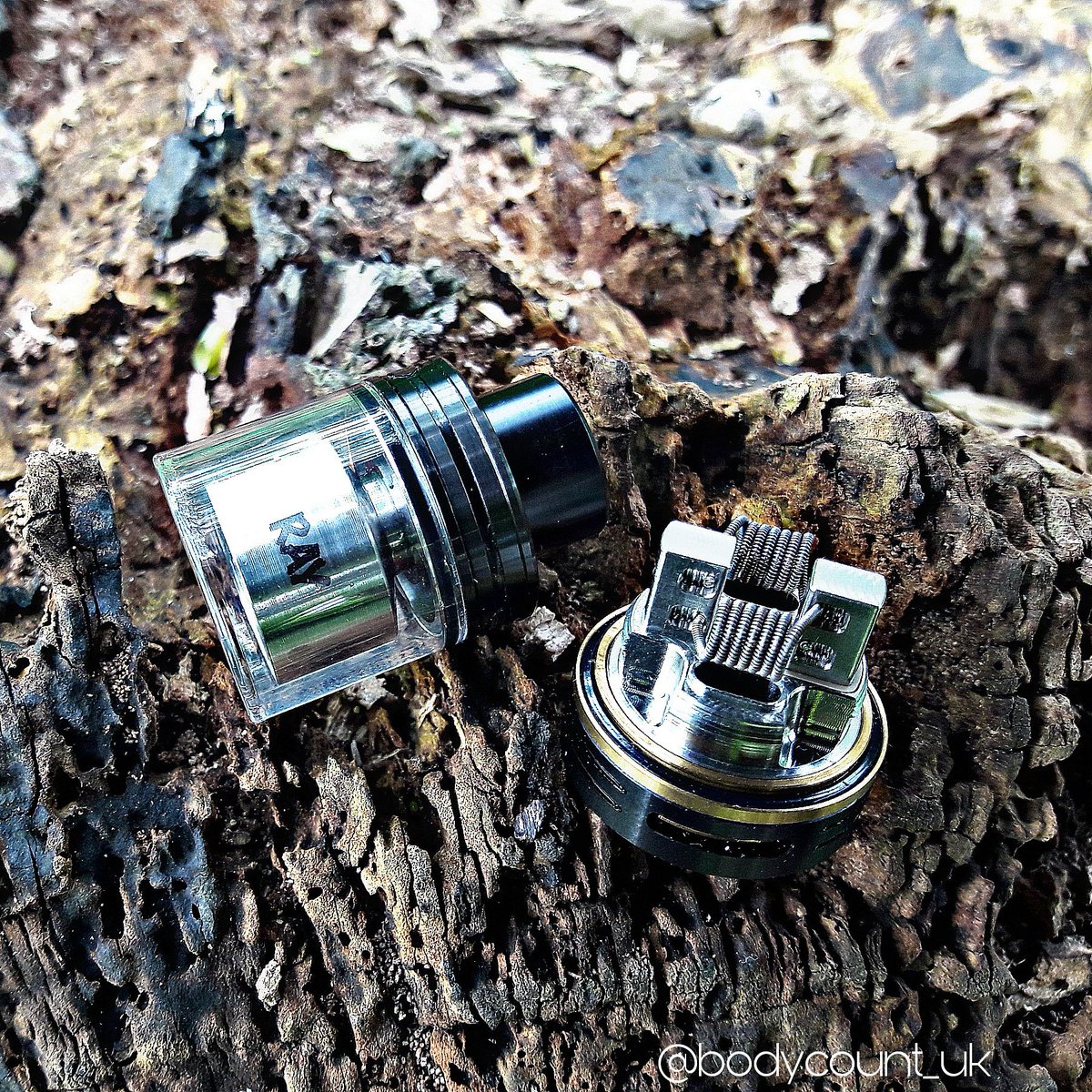 glyn_wyatt's tweet photo. The RAY RTA out in the wild waiting for it's cotton. ๐
A fantastic 2ml rta with great flavour and easy to build on with it's velocity style deck
@coilmasternet @coilmasteruk
https://t.co/3LbwYM7VQk
#coilmaster #rayrta #cloudchasing #ccuk #vapefam https://t.co/apiBjP8a2y