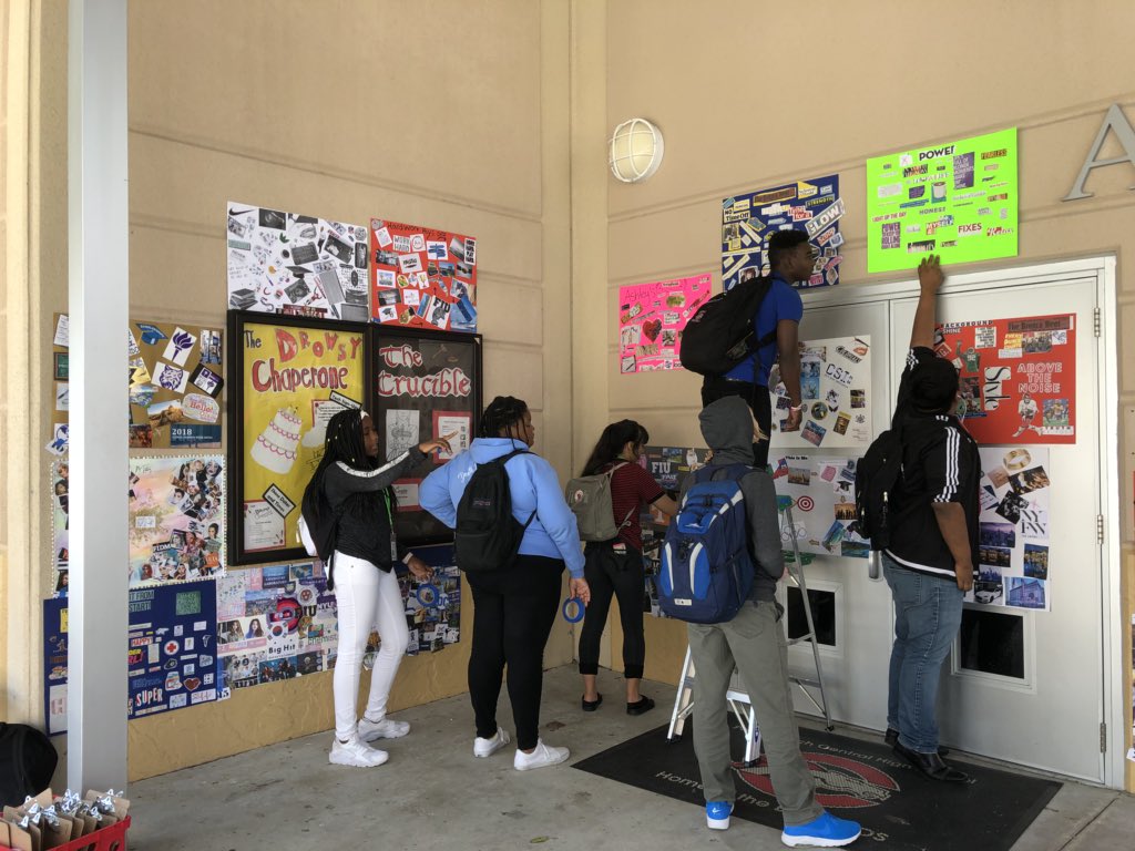 pbchsAVID's tweet image. Our Avid Broncos kicking off #AvidAwarenessWeek with their “Why Avid” posters! #ThisIsAVIDPalmBeach @AVID4College