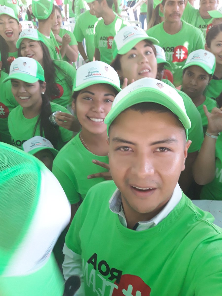 jorgeclama's tweet photo. Gran Vento por que Soy #TeamRoa Jovenes con Roa #Zacazonapan @cruz_roa @xamoralsur Arriba el Sur https://t.co/BZACmCNwkB