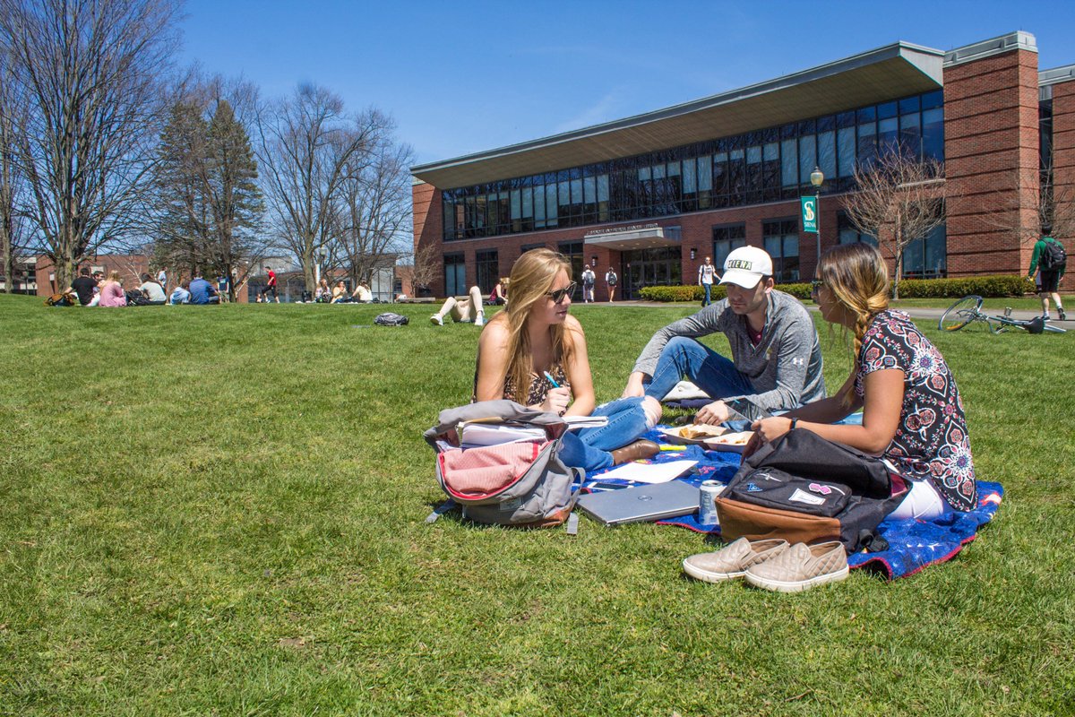 siena_ny's tweet photo. Happy last day of classes, Saints! It may be time to hit the books, but it looks like Wednesday's forecast may call for some studying in the sunshine. https://t.co/ZbM8PI612O