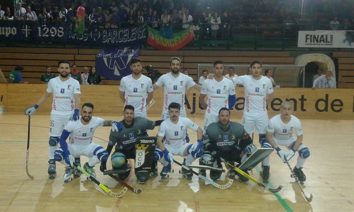 LacatoniSports's tweet photo. No passado fim-de-semana o Óquei Clube Barcelos tornou-se vice-campeão da Taça CERS. Embora não tenham vencido a prova, para nós serão sempre os nossos Campeões 💪 #lacatoni #yoursport #yourchoice #oquei #barcelos #taça #cers #proud https://t.co/Nvs5b8RcBt