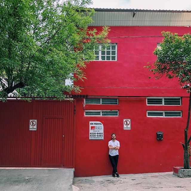 jd_etienne's tweet photo. coming soon — go big or go home 👊🏼 _____________
#jorgediegoetienne #design #diseño #industrialdesign #diseñoindustrial #diseñomonterrey #mexicandesign #studiolife #diseñomexicano #mexigers #igersmexico #vsco #vscocam #vscocam #vscodesign #studiolif… https://t.co/2GQzMkhBXr https://t.co/5aB4O6RJdO