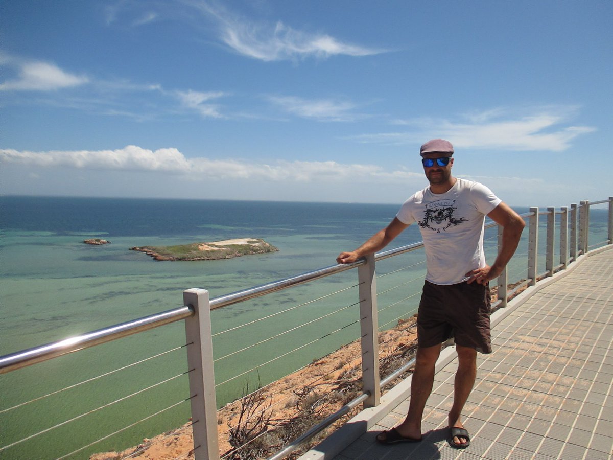 Ben_et_Titi's tweet photo. #BenEtTiti #Australie #BenAndTiti #Australia #backpacker #backpacking #aventure #HamelinPool #Australife #Osezlaustralie #WA #Aussie #BenEtTitiInAussie #voyage #voyageenaustralie #lifestyle #WesternAustralia https://t.co/CmUmWZY8PH