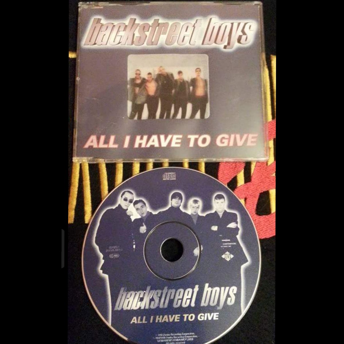 nickytoronto's tweet photo. @backstreetboys #BSBCDoftheday #25YearsofBSB
All I Have To Give - Holographic - 4 tracks
1 - All I Have to Give - Radio
2 - QPG - Live
3 - All I have to give - Conversation Mix
4 - ALAYLM - Pepperment jam mix
@kevinrichardson @nickcarter @brian_littrell @howied @aj_mclean https://t.co/xjMQUrN0Fv