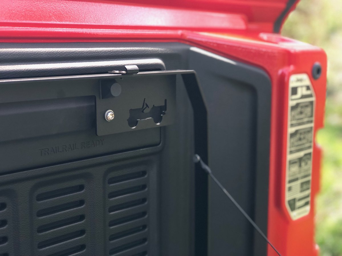 Quadratec's tweet photo. Itβs the little things π #jeep #JL #tailgatetable https://t.co/gWVQKGufVi