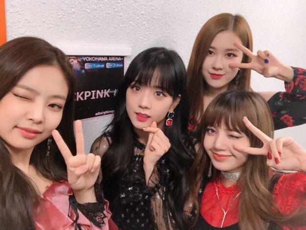 blackpink__kh's tweet photo. #MAY_Will_Be_For_BLACKPINK
#MayIsForBLACKPINK
#To_Make_Come_Back_Soon
#Done_With_Recording
@ygofficialblink https://t.co/GfFr8EFo4r