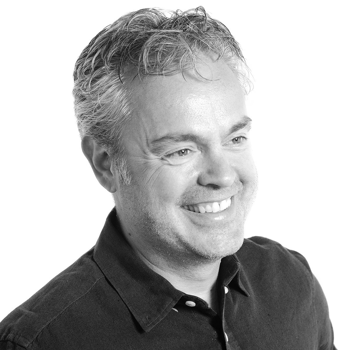 Insightful article <a href="/PackagingEurope/">Packaging Europe</a> by Ronald deVlam <a href="/sgsco/">SGS & Co</a> that looks at key consumer and shopping trends and how #brands need to optimise the key 'moments of sale' if they are to build meaningful connections with people and succeed in a #digital world bit.ly/2FuYONN