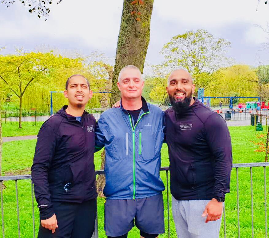 _TTConsultancy's tweet photo. Great running with @Douggie954 over the weekend who's looking to run the @LondonMarathon 2019 with us... now we're just waiting for you @AJRAllModCons #TeamLuton @ChilternLT @ChilternA @DenbighHigh @CILuton @Community_Award @RehanaFaisalH @ChilternTSA @ChallneyBoys https://t.co/DNAlu3Qp42