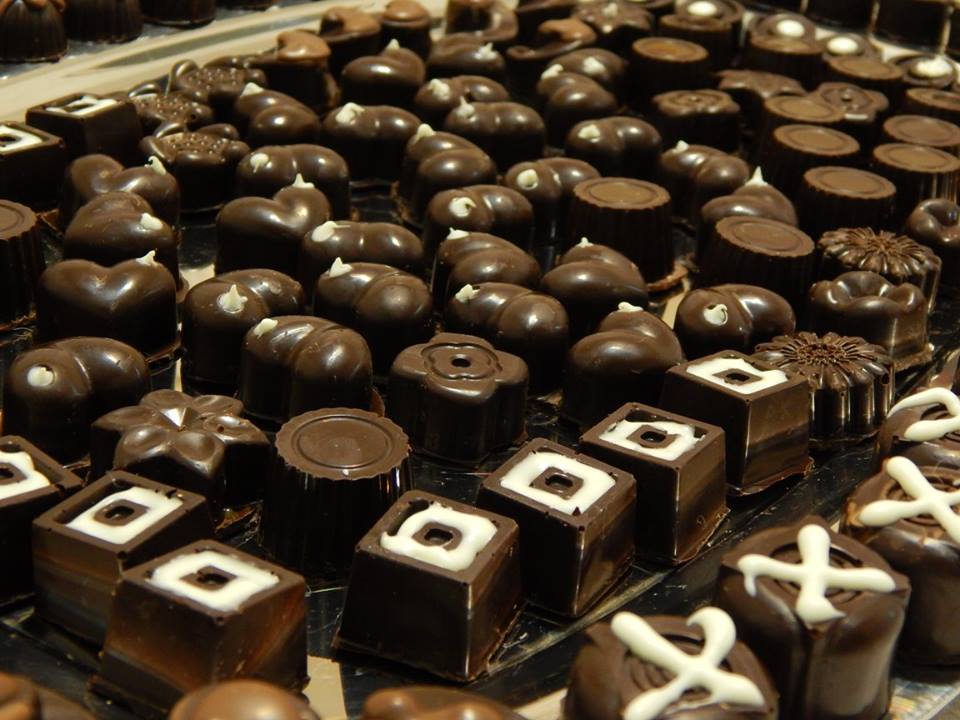 Chocolatesweb's tweet image. #Regalos #Empresas #chocolates #artesanal #novios #buenlunes #TNFinDeSemana #lluvias #fiestas #feriado