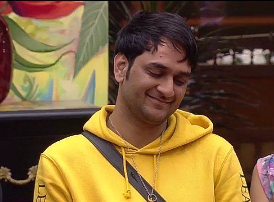 shruti_H_'s tweet photo. When Bigg boss asked him to nominate 5 sadasya from house n this was his expression..🤣🤣🤣
#VikasKaBirthday #OctoberThrowback #VikasGupta @lostboy54 https://t.co/wFWWdbqBLV