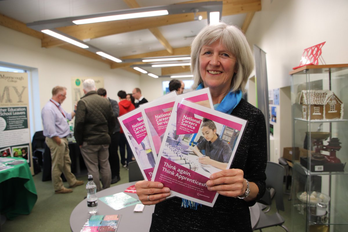 QEStudio_School's tweet photo. A BIG thank you to all our Professional Partners, students and parents for attending our second @Apprenticeships Evening last Thursday   @QEStudio_School.  What a fantastic evening! https://t.co/rX5wc3bUO5