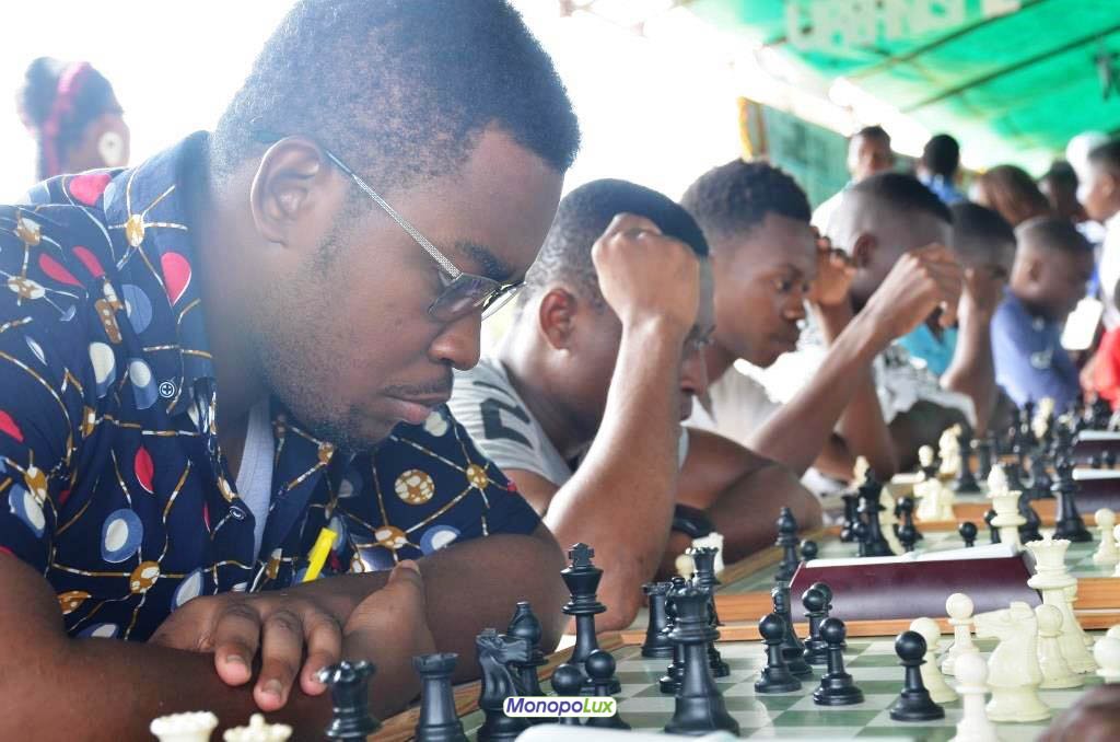 formation_elite's tweet photo. #chess, #jeu d' #echec, comme ça fait réfléchir. Pour chaque décision, l'on doit penser aux #conséquences avant d'agir. Très instruitif! #ELITE2018 https://t.co/7PZcBA8u4u