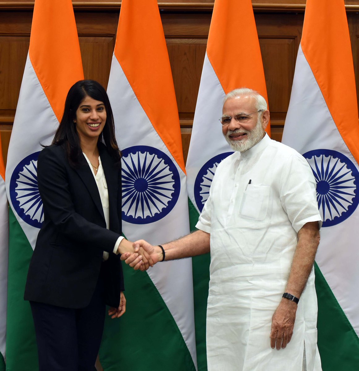 narendramodi's tweet photo. Youngsters like @joshnachinappa are a source of motivation for every citizen. I congratulated her for winning the Silver medal in the Women's Doubles squash event. https://t.co/xSUGyDaPAt